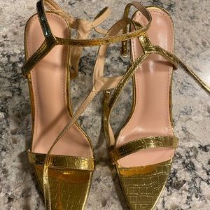 Brand New never worn size 10